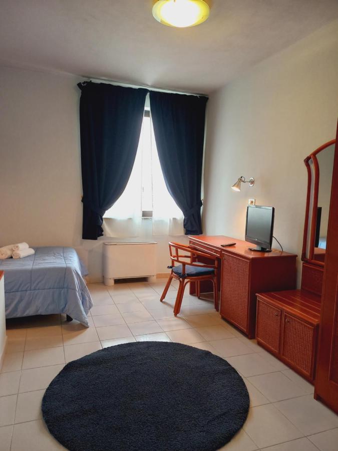 River Park Hotel Ameglia Dış mekan fotoğraf