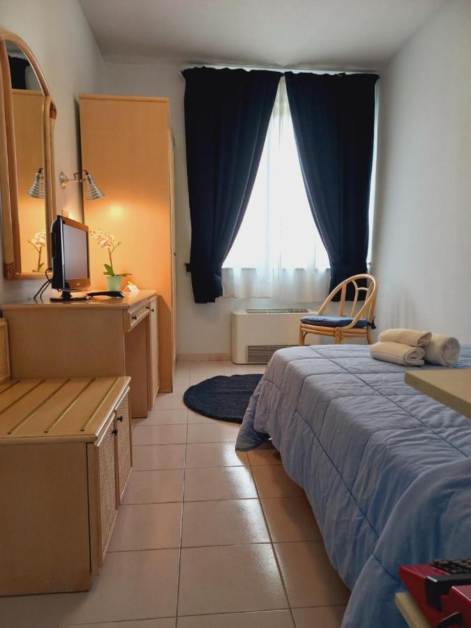 River Park Hotel Ameglia Dış mekan fotoğraf