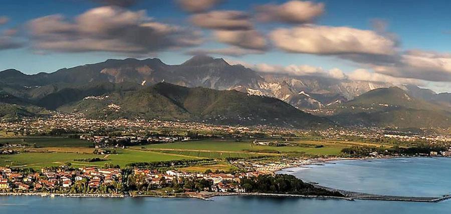 River Park Hotel Ameglia Dış mekan fotoğraf