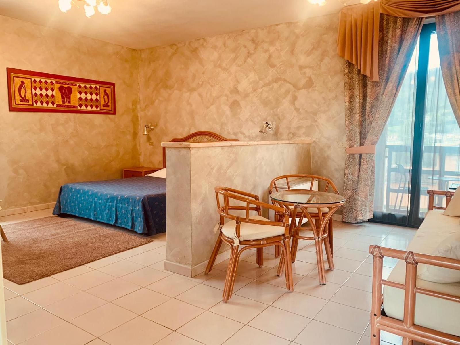 River Park Hotel Ameglia Dış mekan fotoğraf