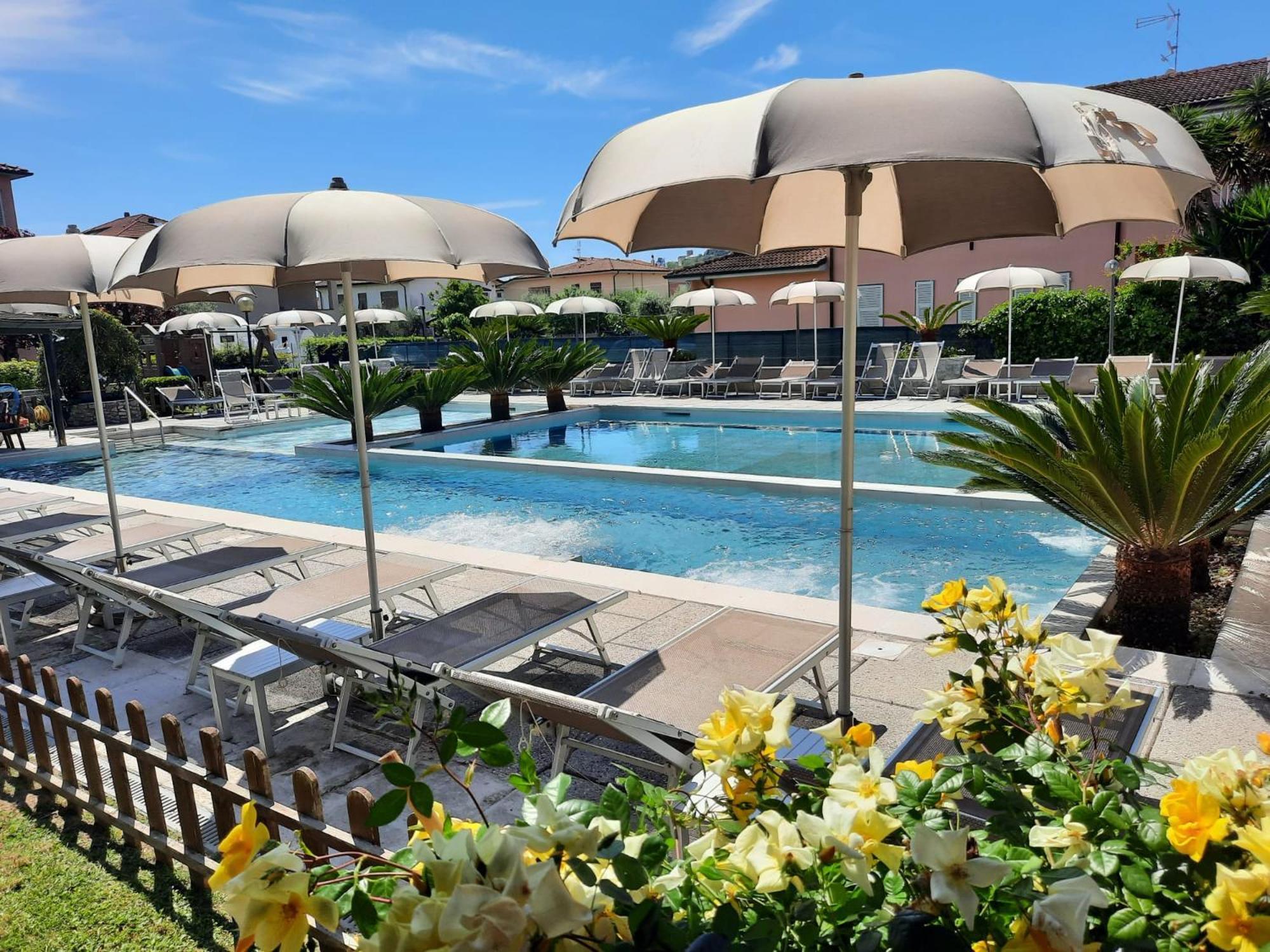 River Park Hotel Ameglia Dış mekan fotoğraf